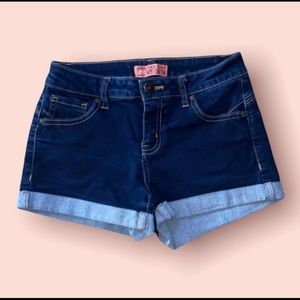 dark blue folded jean shorts!
